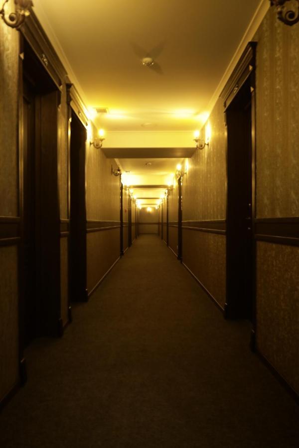 Redline Hotel Тбілісі Екстер'єр фото