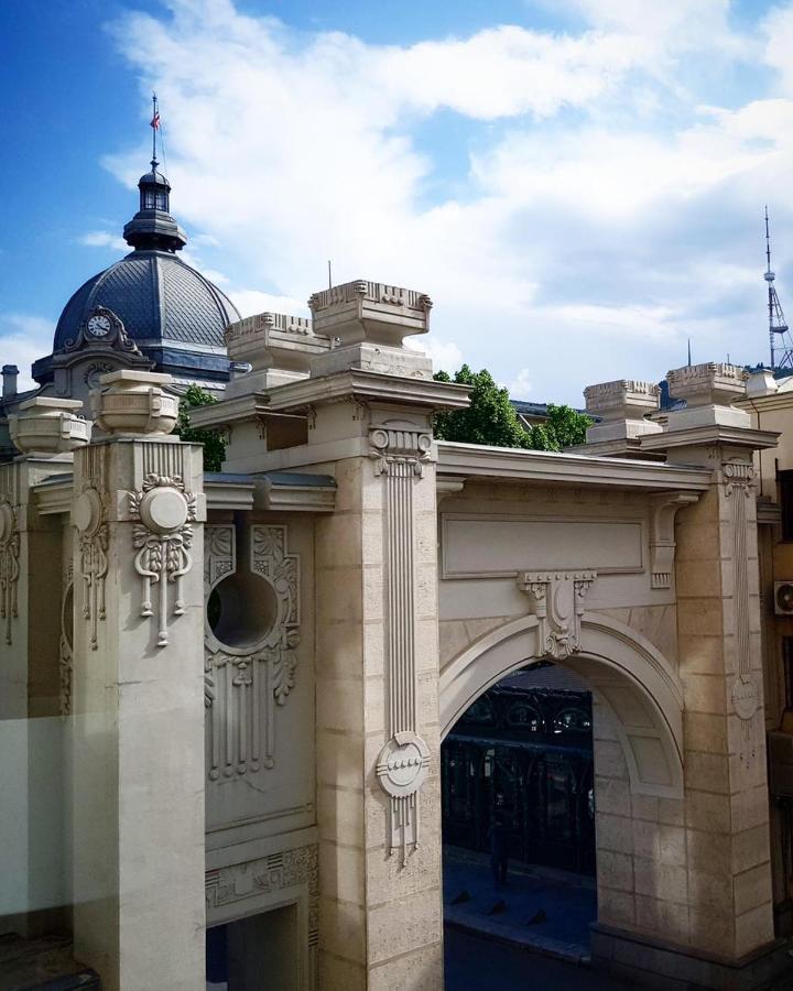Redline Hotel Тбілісі Екстер'єр фото
