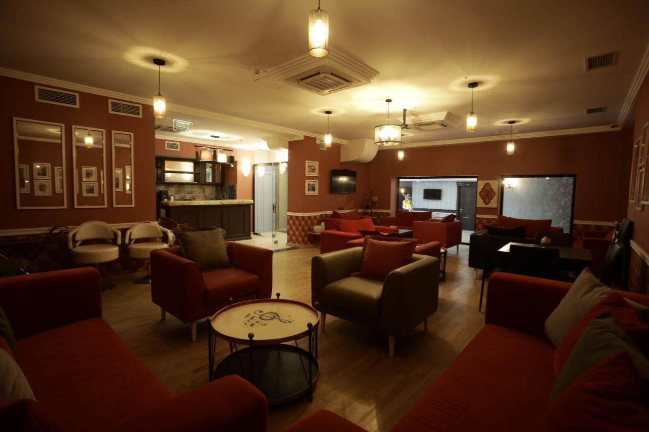 Redline Hotel Тбілісі Екстер'єр фото