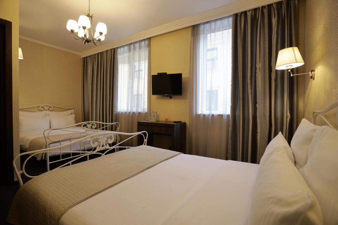 Redline Hotel Тбілісі Екстер'єр фото
