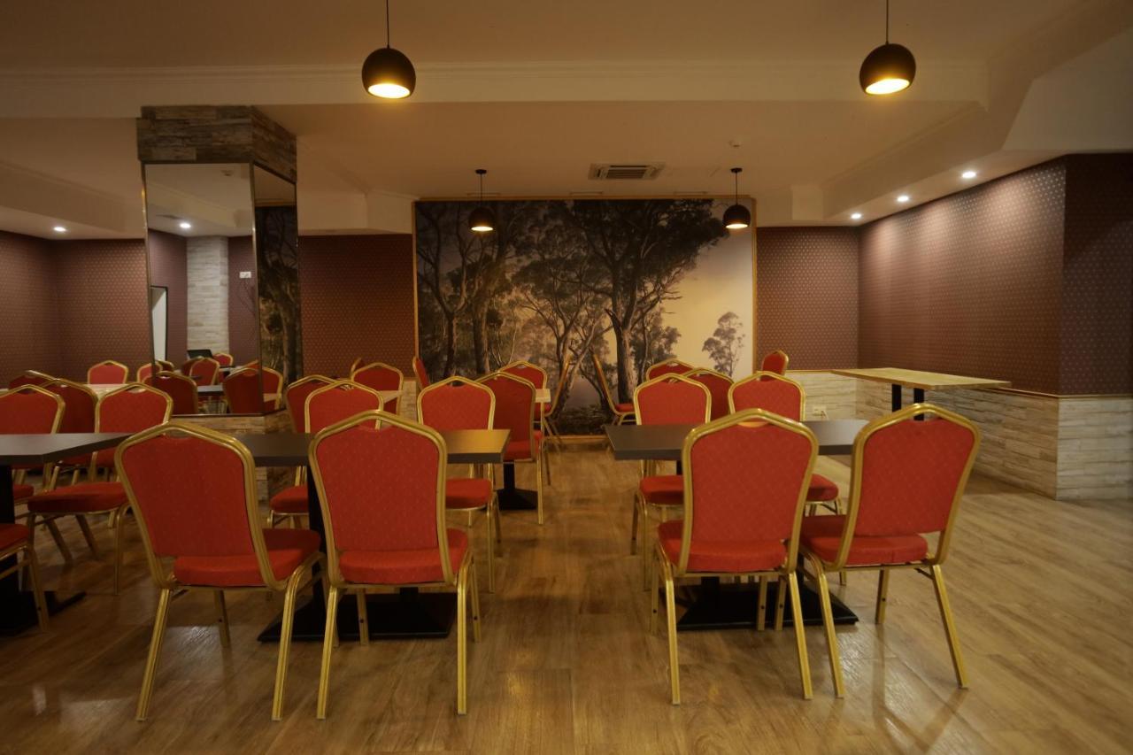 Redline Hotel Тбілісі Екстер'єр фото