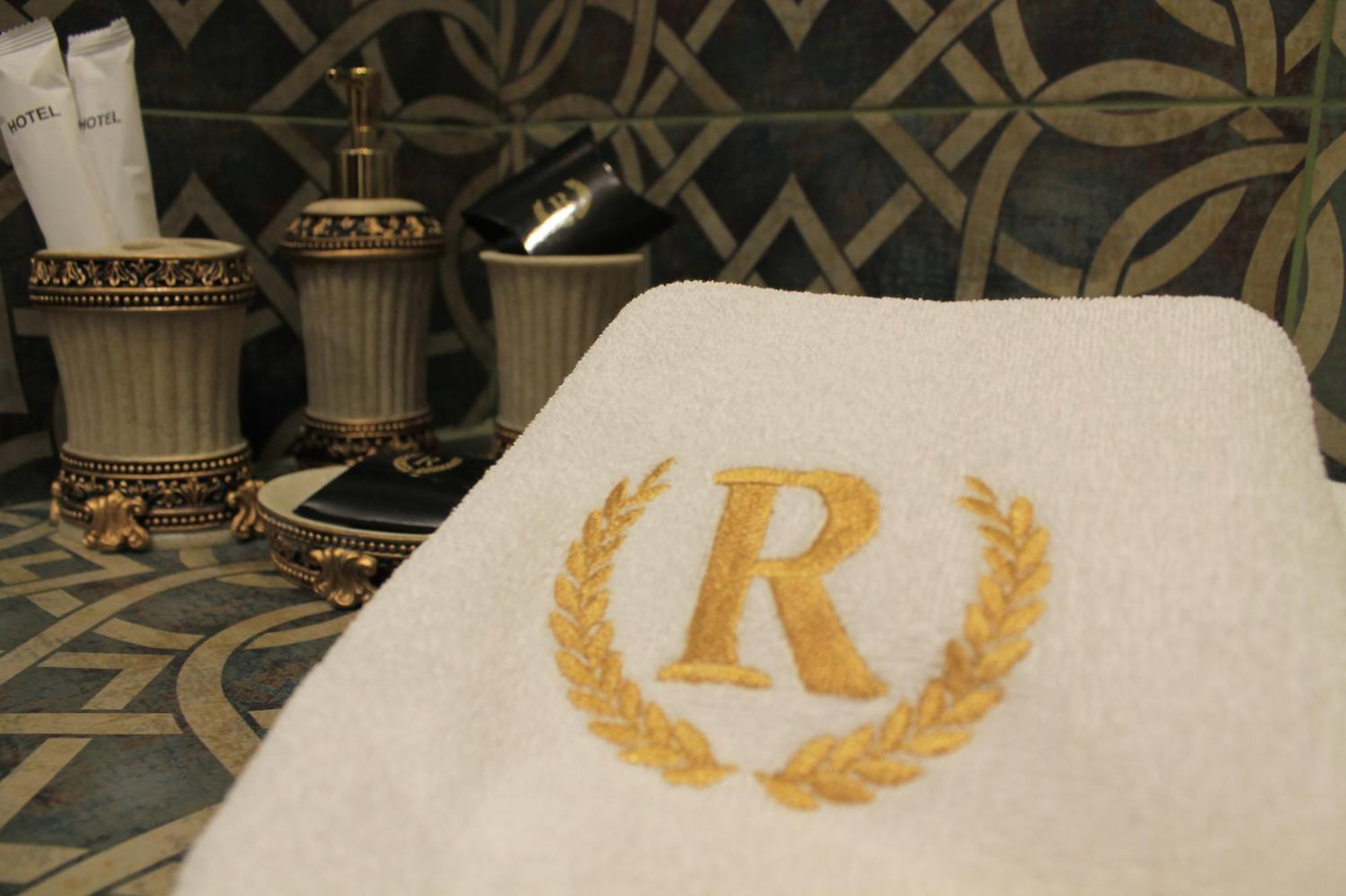 Redline Hotel Тбілісі Екстер'єр фото