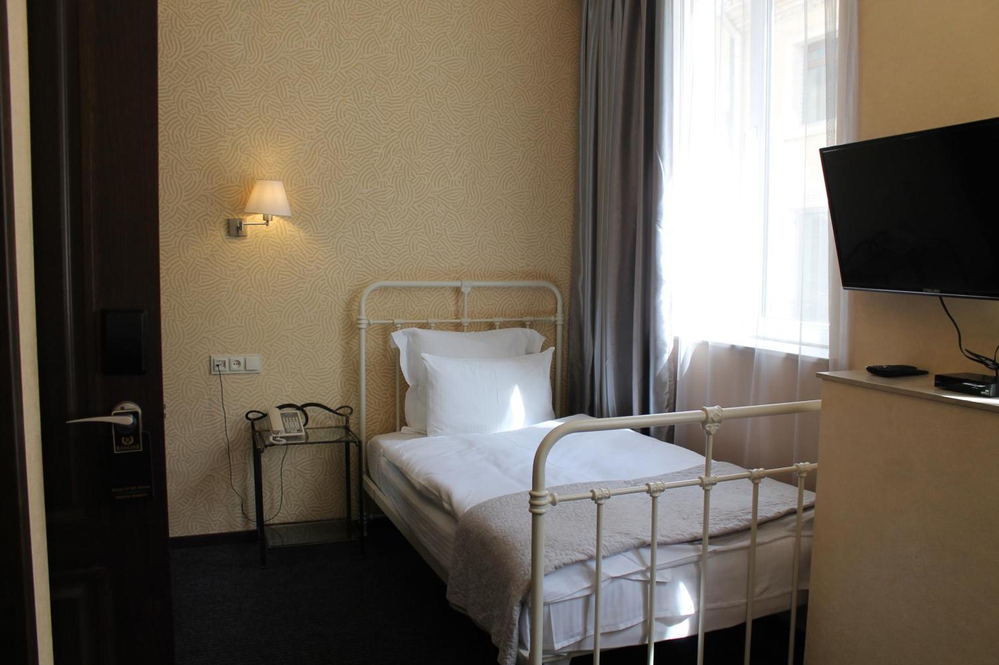 Redline Hotel Тбілісі Екстер'єр фото