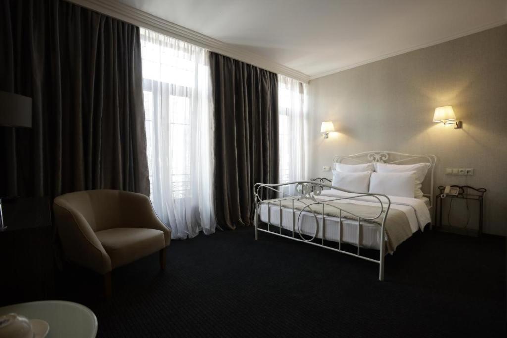 Redline Hotel Тбілісі Екстер'єр фото